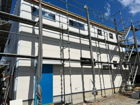 大阪府南河内郡　新社屋建築　外壁サイディング工事